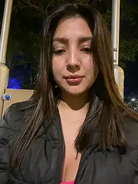 Snapshot of licky_lu chatting on 01/20/25, 04:21 licky lu online show from 01/20/25, 04:21