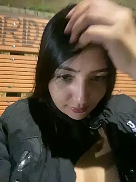 Snapshot of licky_lu chatting on 02/07/25, 01:58 licky lu online show from 02/07/25, 01:58