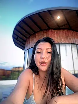 Snapshot of licky_lu chatting on 09/25/25, 10:46 licky lu online show from 09/25/25, 10:46