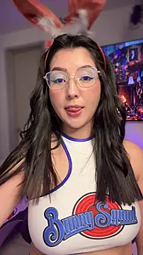 Snapshot of licky_lu chatting on 11/02/25, 01:19 licky lu online show from 11/02/25, 01:19