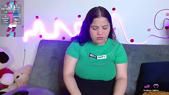 sophia cute1 1 online show from 09/10/25, 10:48