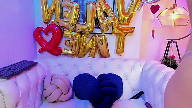 Theia moon online show from 02/14/25, 03:26