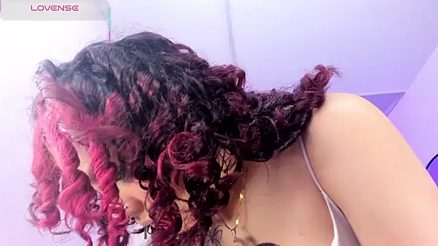 Theia moon online show from 10/24/25, 01:07