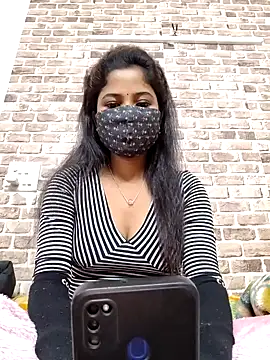 Snapshot of samosa73 chatting on 01/20/25, 12:39 samosa73 online show from 01/20/25, 12:39