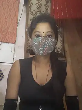 Snapshot of samosa73 chatting on 03/10/25, 06:45 samosa73 online show from 03/10/25, 06:45