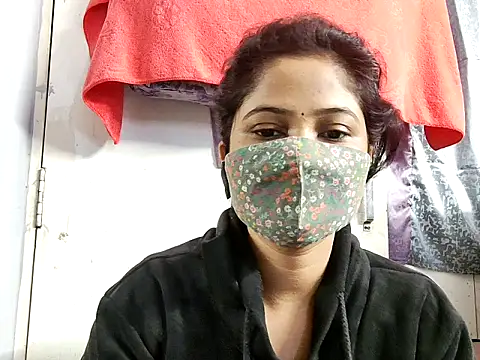 Snapshot of samosa73 chatting on 11/10/25, 06:51 samosa73 online show from 11/10/25, 06:51