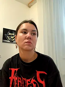 MiraMiss online show from 11/30/25, 06:28