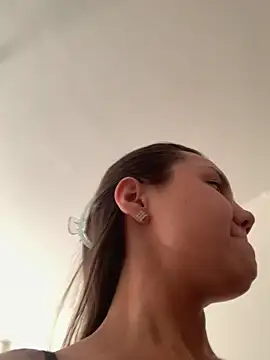 MiraMiss online show from 03/12/26, 07:47