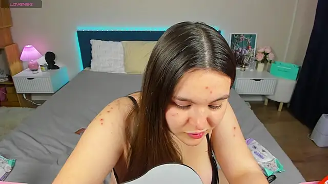 BritneyLix online show from 04/22/26, 10:44