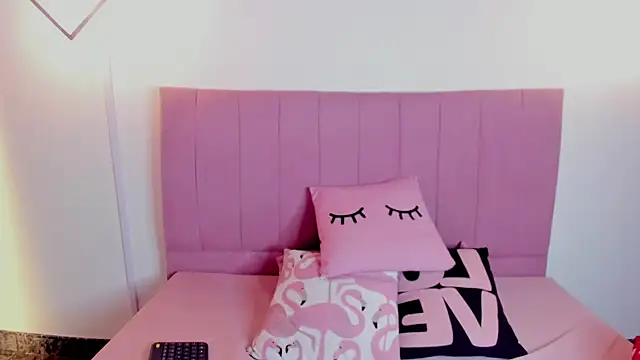 MeridaLane online show from 02/10/25, 11:57