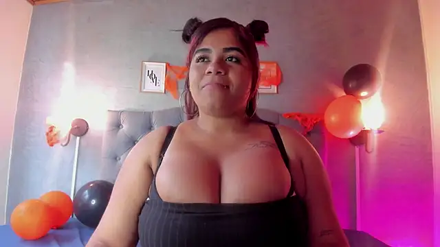 MeridaLane online show from 10/04/25, 01:53