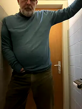 Snapshot of dragondriver chatting on 12/06/24, 08:26 dragondriver online show from 12/06/24, 08:26