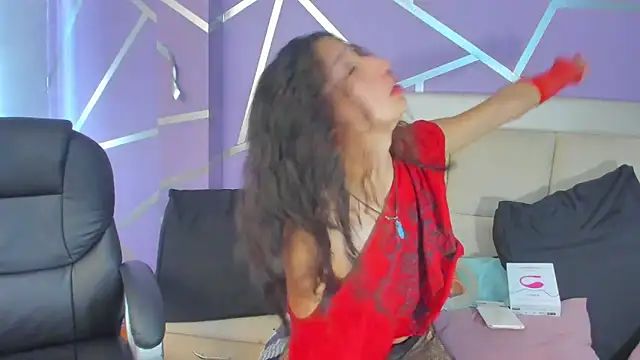 Queenjenn   online show from 01/23/25, 03:11