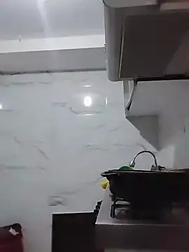 Queenjenn   online show from 03/10/26, 07:13