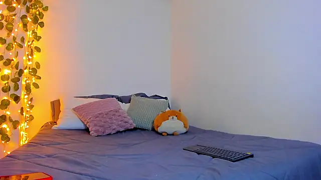 emillyhills online show from 01/31/25, 07:50