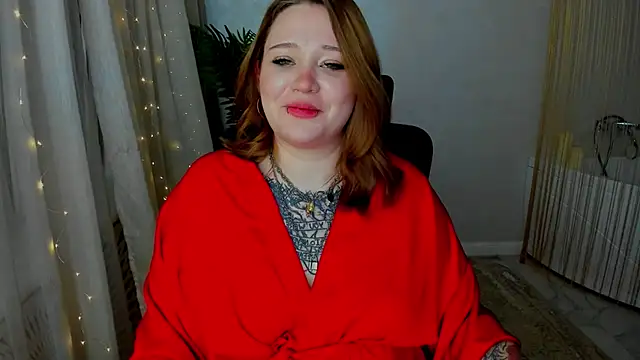 MoonLghte online show from 01/26/25, 06:37