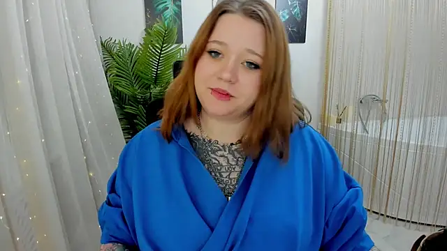 MoonLghte online show from 02/01/25, 04:33