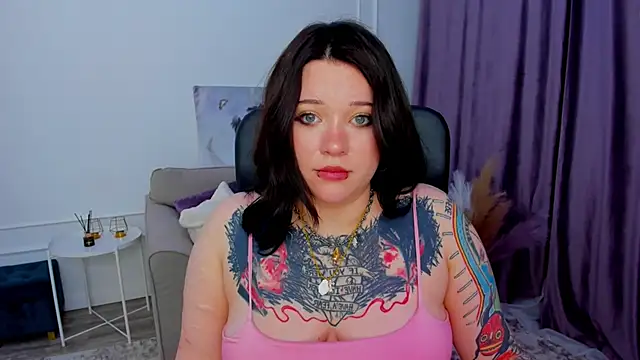 MoonLghte online show from 02/24/25, 03:42