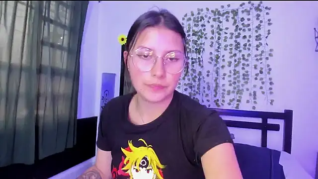 Noellesable online show from 12/28/24, 07:33