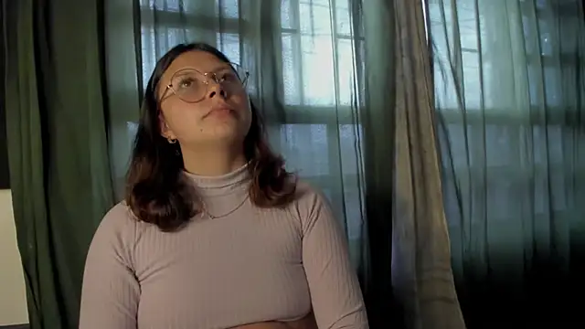 Noellesable online show from 11/27/25, 05:15