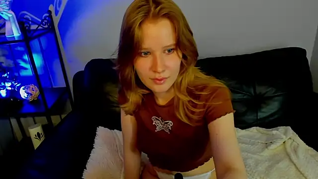 EvaStevs online show from 12/12/24, 08:21