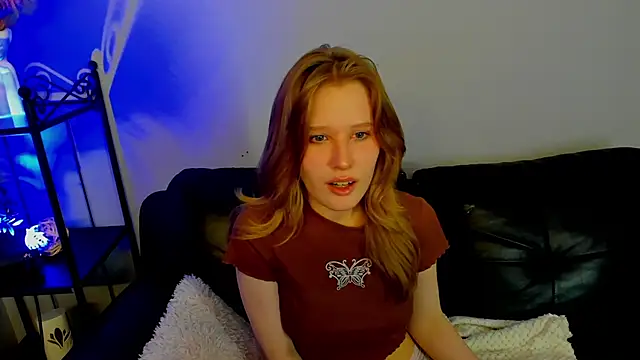 EvaStevs online show from 12/13/24, 02:32