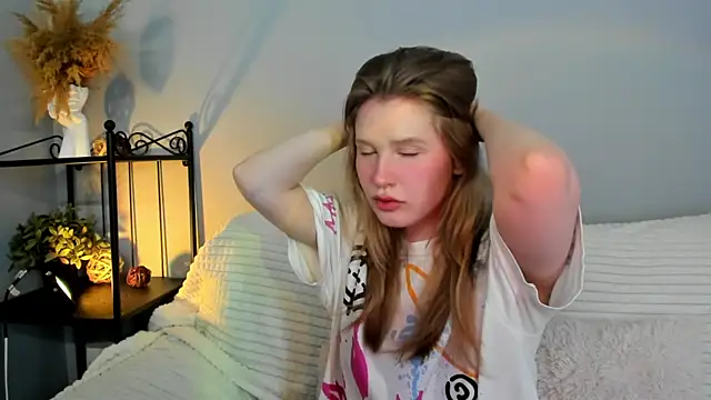 EvaStevs online show from 01/30/25, 08:21