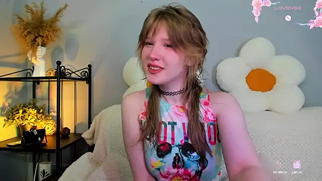 EvaStevs online show from 02/16/25, 04:21