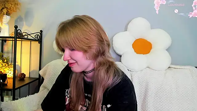 EvaStevs online show from 02/16/25, 11:26