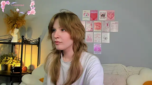 EvaStevs online show from 03/09/25, 12:00