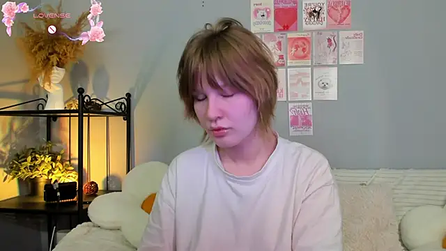 EvaStevs online show from 03/09/25, 12:09