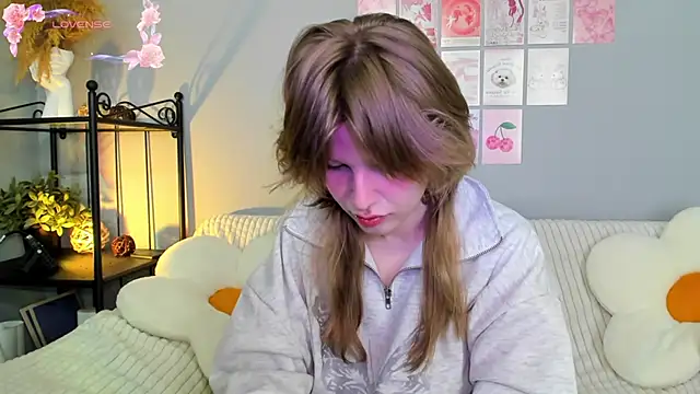 EvaStevs online show from 03/16/25, 06:20