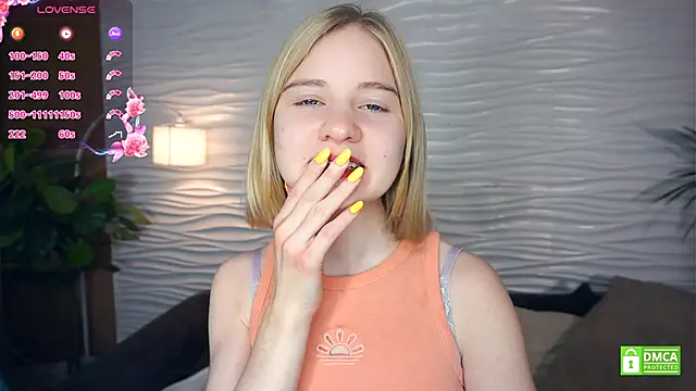 OdelinaFicken online show from 11/13/25, 04:11