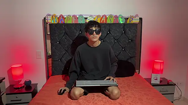 khonsu s online show from 04/03/26, 09:57