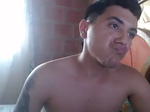 Snapshot of Horny_dirty_boy chatting on 12/03/24, 07:44 Horny dirty boy online show from 12/03/24, 07:44