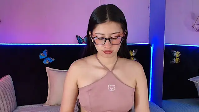 Anastasia Whitee online show from 04/26/26, 02:04