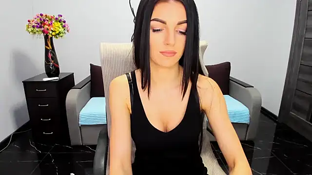 Angelina Clarks online show from 01/15/25, 12:36