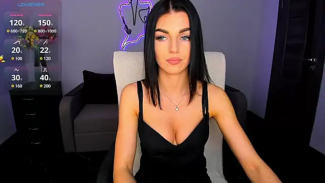 Angelina Clarks online show from 03/19/25, 06:57