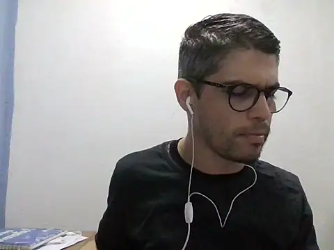 Snapshot of DiGabriel chatting on 05/11/26, 05:46 DiGabriel online show from 05/11/26, 05:46