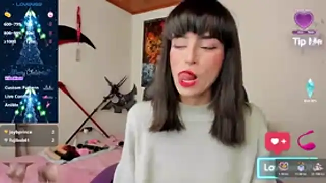 Snapshot of aiko_mori chatting on 11/17/25, 08:36 aiko mori online show from 11/17/25, 08:36