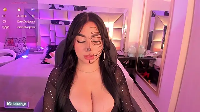 i akane online show from 10/31/25, 01:12