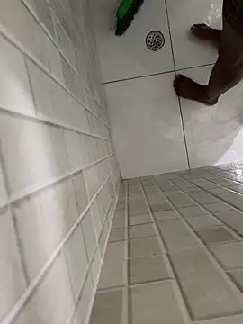 rodrigo21Cm  online show from 12/21/24, 01:15