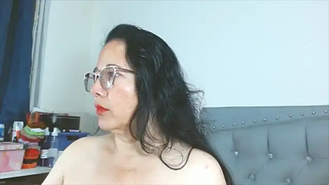 maturepriscila online show from 02/08/26, 02:42