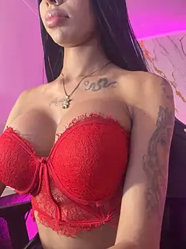 Snapshot of Tiffanny chatting on 02/20/26, 08:20 Tiffanny online show from 02/20/26, 08:20