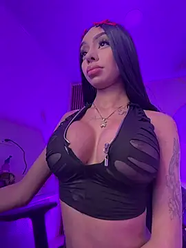 Snapshot of Tiffanny chatting on 02/26/26, 11:31 Tiffanny online show from 02/26/26, 11:31