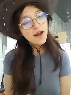 Snapshot of AddisonMars chatting on 12/15/24, 07:46 AddisonMars online show from 12/15/24, 07:46