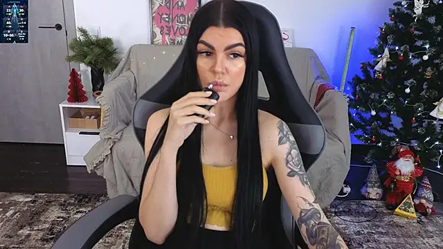 Tiffany lab online show from 12/17/25, 07:36