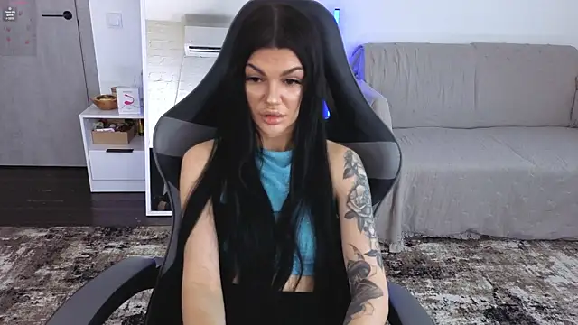 Tiffany lab online show from 03/10/26, 12:21