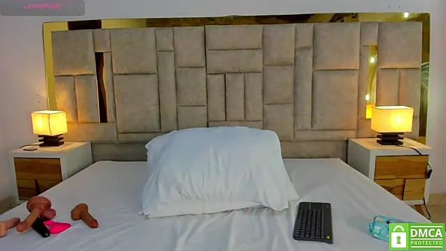 valtira nova online show from 04/07/26, 07:36