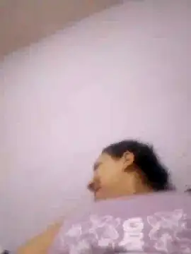 Snapshot of Osha10 chatting on 01/24/25, 01:45 Osha10 online show from 01/24/25, 01:45